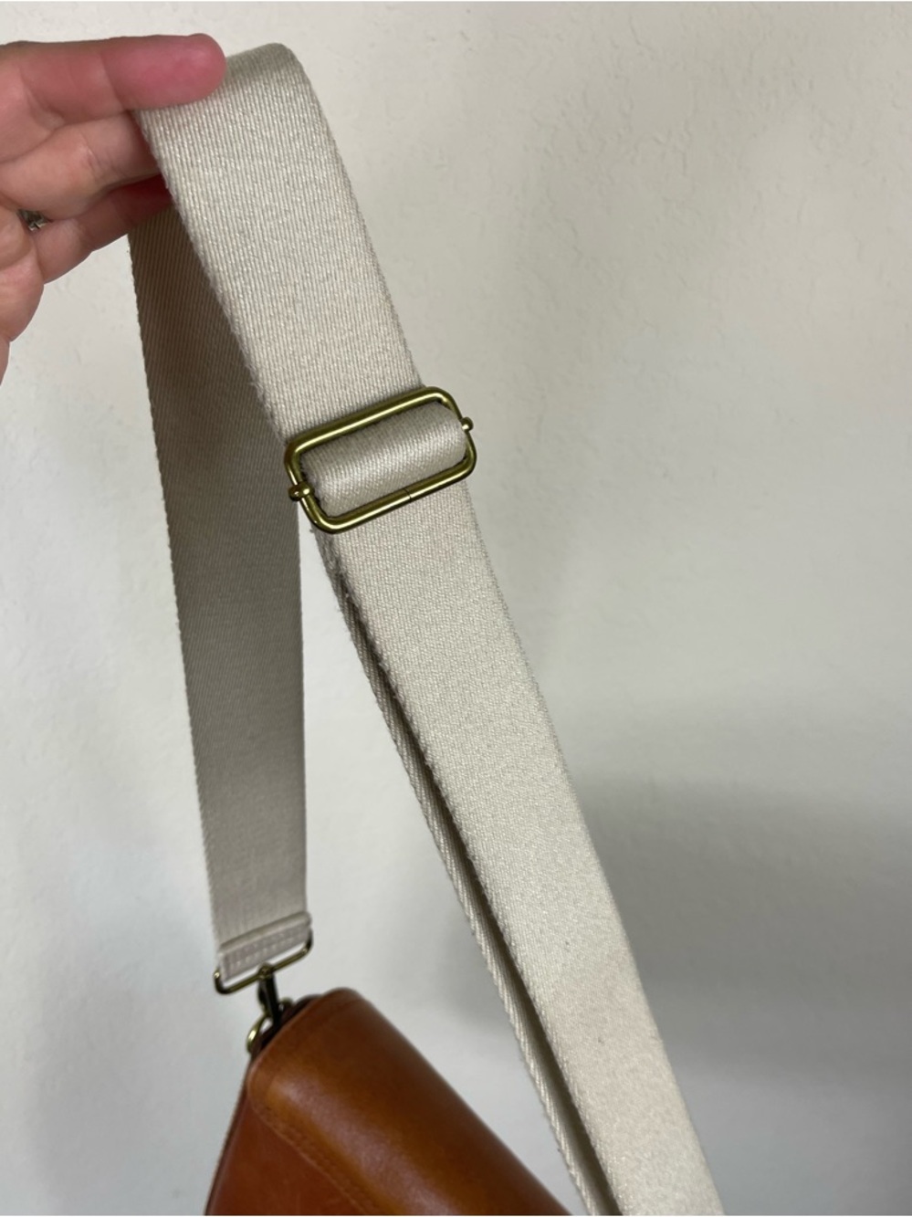 Madewell The Transport Flap Shoulder in Bag English Saddle - Picture 10 of 11